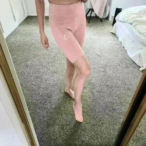 PUMA Pretty in Pink Bike Shorts Workout Yoga Running Sport Fitness Leggings